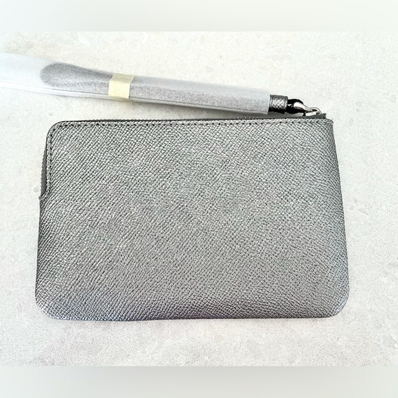 Coach silver metallic wristlet - Picture 2 of 7